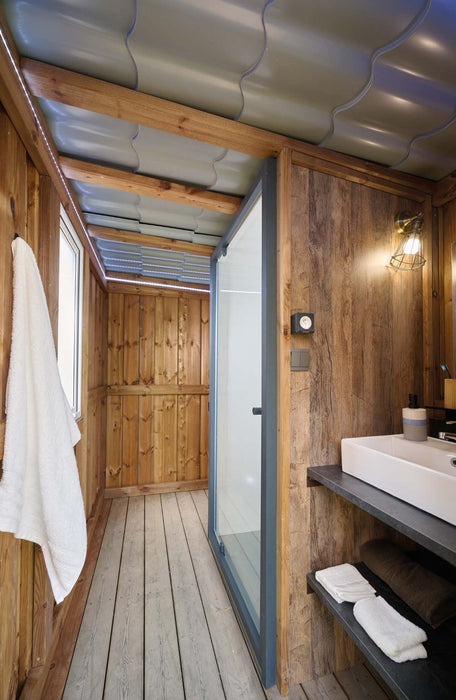 SALA DE BAÑO PARA PARCELAS DE ACAMPADA